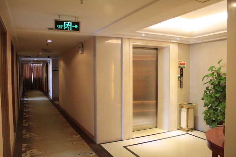 Sun Flower Hotel Shenzhen Exterior photo